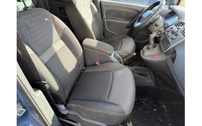Renault Kangoo 1.5 DCI - автомобили, коли, обяви за нови и употребявани 11