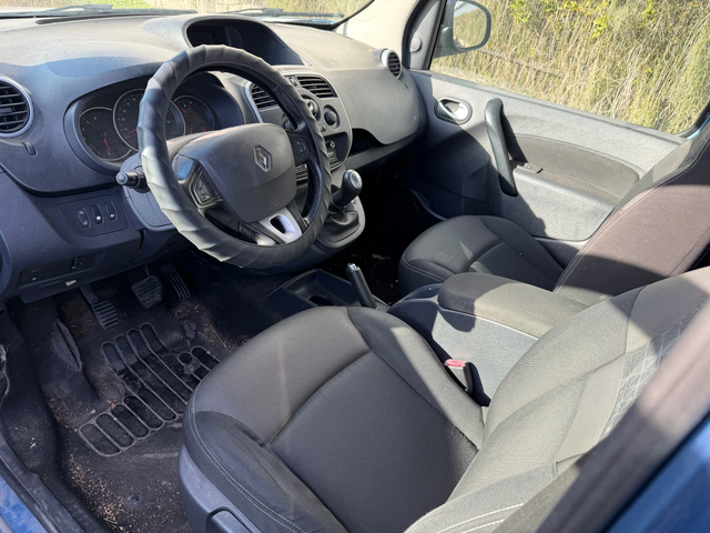 Renault Kangoo 1.5 DCI - автомобили, коли, обяви за нови и употребявани 9