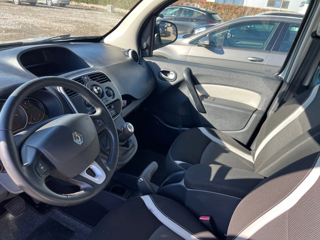 Renault Kangoo 1.5 DCI - автомобили, коли, обяви за нови и употребявани 9