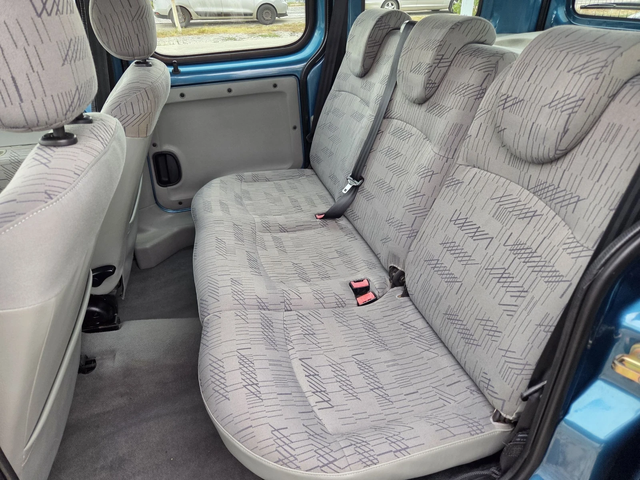 Renault Kangoo 1.5dci* klima* - автомобили, коли, обяви за нови и употребявани 10