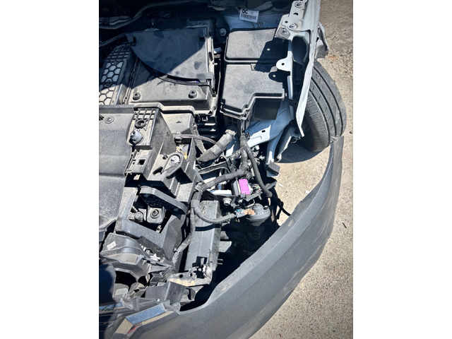 Renault Kangoo - автомобили, коли, обяви за нови и употребявани 8