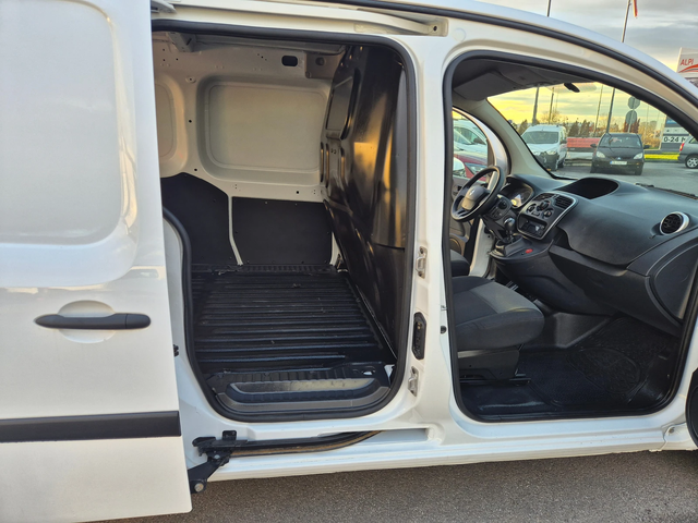 Renault Kangoo МАКСИ-1, 5DCI - автомобили, коли, обяви за нови и употребявани 9