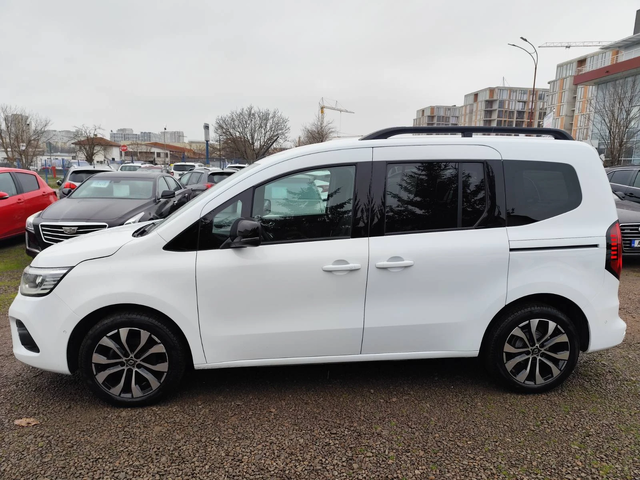Renault Kangoo 1.3 TCe 130 Intens, 130 к.с - автомобили, коли, обяви за нови и употребявани 2