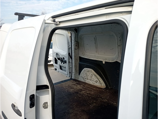 Renault Kangoo MAXI, 3места, Навигация - автомобили, коли, обяви за нови и употребявани 6