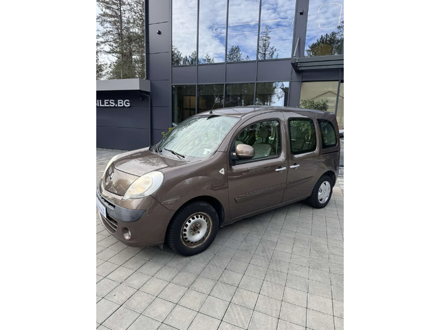 Renault Kangoo - автомобили, коли, обяви за нови и употребявани 2
