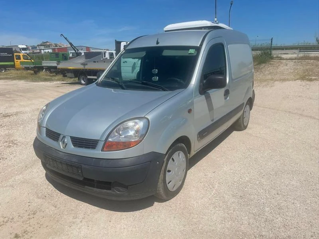 Renault Kangoo Хладилно - автомобили, коли, обяви за нови и употребявани 0