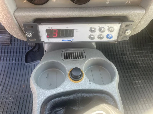 Renault Kangoo Хладилно - автомобили, коли, обяви за нови и употребявани 8