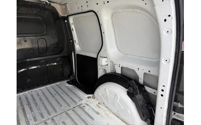 Renault Kangoo 1.5DCI - автомобили, коли, обяви за нови и употребявани 11
