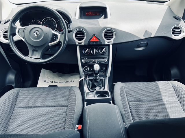 Renault Koleos 2.5 i - автомобили, коли, обяви за нови и употребявани 10