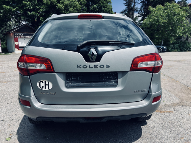 Renault Koleos 2.5 i - автомобили, коли, обяви за нови и употребявани 5