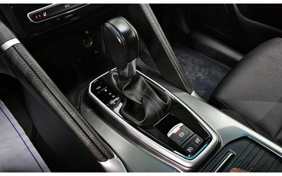 Renault Koleos 2.0 LPe LE 2WD  * НАЙ-ДОБРА ЦЕНА В БЪЛГАРИЯ* - автомобили, коли, обяви за нови и употребявани 8