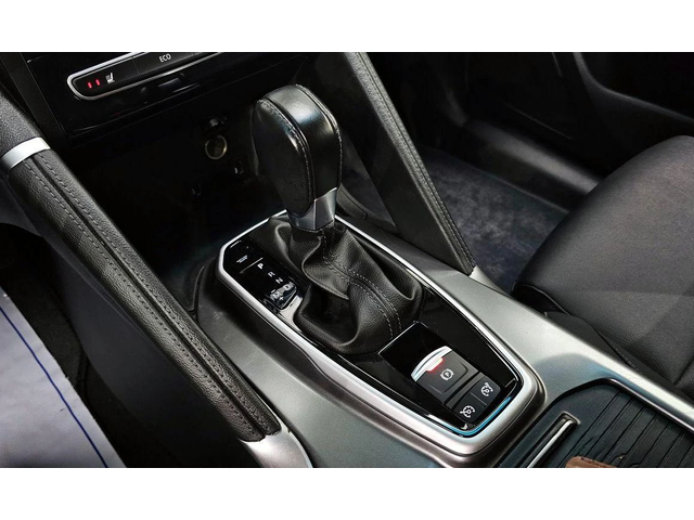 Renault Koleos 2.0 LPe LE 2WD  * НАЙ-ДОБРА ЦЕНА В БЪЛГАРИЯ* - автомобили, коли, обяви за нови и употребявани 8