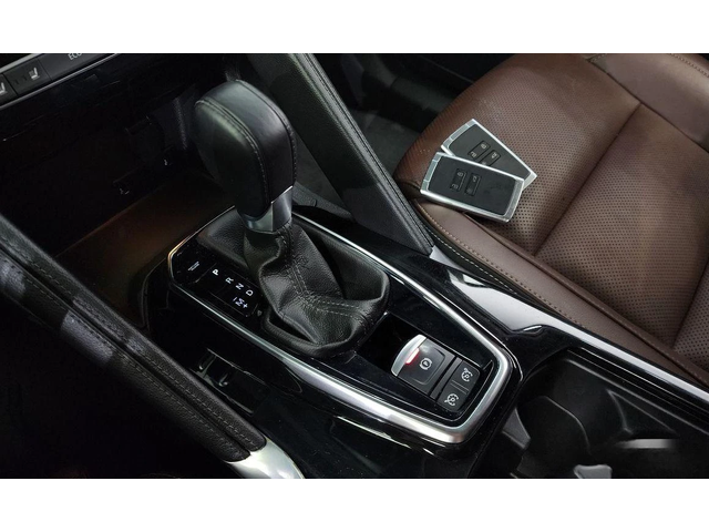 Renault Koleos 2.0 LPe RE Signature 2WD - автомобили, коли, обяви за нови и употребявани 8