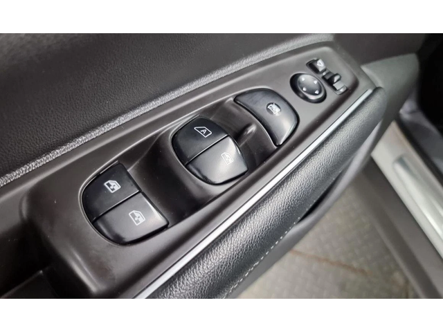 Renault Koleos 2.0 LPe RE Signature 2WD - автомобили, коли, обяви за нови и употребявани 11