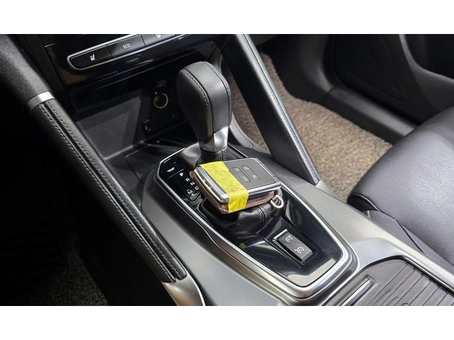 Renault Koleos 2.0 LPe LE 2WD  * НАЙ-ДОБРА ЦЕНА В БЪЛГАРИЯ* - автомобили, коли, обяви за нови и употребявани 8