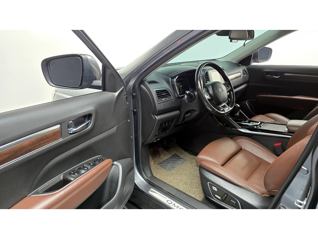 Renault Koleos QM6 2.0 LPe RE Signature 2WD autogeorge.com - автомобили, коли, обяви за нови и употребявани 4