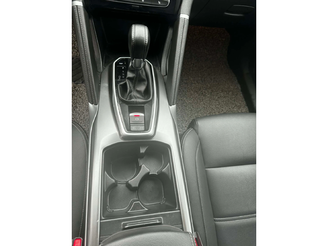 Renault Koleos НАЛИЧНА* ГАЗ - автомобили, коли, обяви за нови и употребявани 7