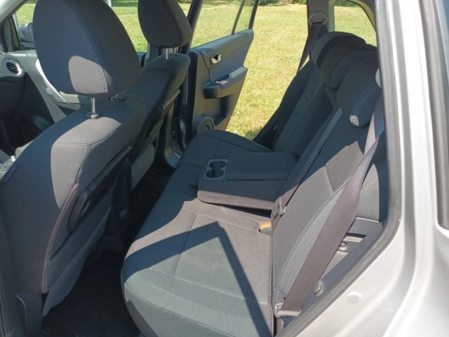 Renault Koleos 4X4/Dynamique - автомобили, коли, обяви за нови и употребявани 10