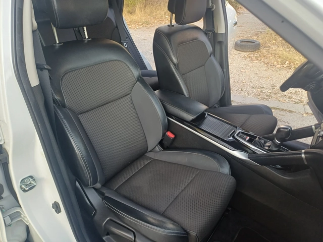 Renault Koleos 2.0 DCI - автомобили, коли, обяви за нови и употребявани 13