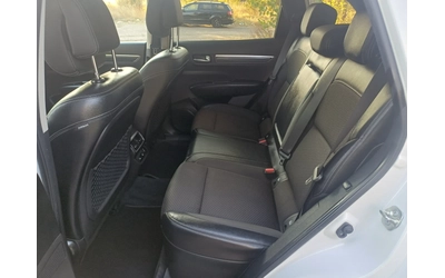 Renault Koleos 2.0 DCI - автомобили, коли, обяви за нови и употребявани 9