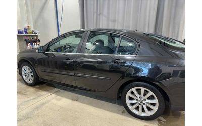 renault-laguna-1-6-16v-lpg - 2