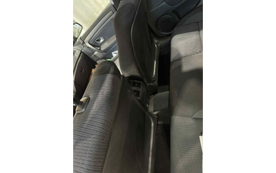 renault-laguna-1-6-16v-lpg - 5