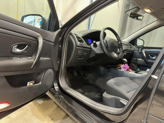 Renault Laguna 1.6 16V LPG - автомобили, коли, обяви за нови и употребявани 7