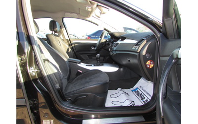 Renault Laguna 2.0DCI EURO4 - автомобили, коли, обяви за нови и употребявани 9