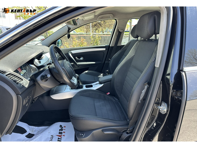 Renault Laguna 2.0 бензин - автомобили, коли, обяви за нови и употребявани 8