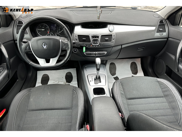 Renault Laguna 2.0d 147к.с. - автомобили, коли, обяви за нови и употребявани 8