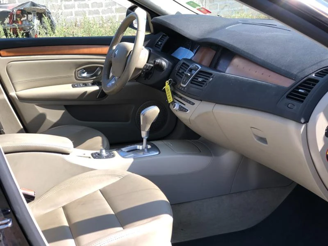 Renault Laguna 3.0DCi 235к.с. Automat  на части - автомобили, коли, обяви за нови и употребявани 7