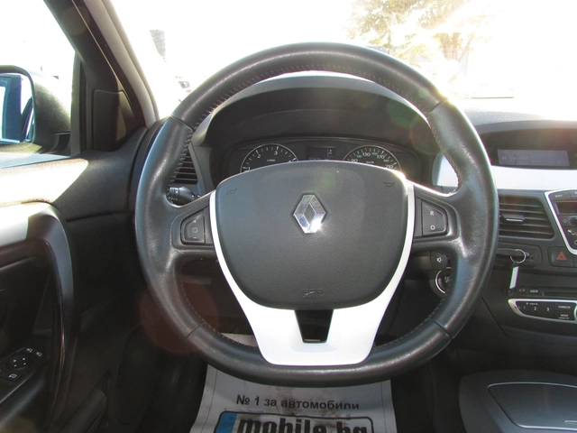 Renault Laguna 2.0DCI EURO4 - автомобили, коли, обяви за нови и употребявани 12
