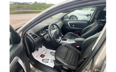 Renault Laguna - автомобили, коли, обяви за нови и употребявани 11