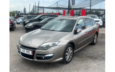 renault-laguna - 3
