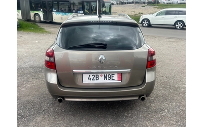 Renault Laguna - автомобили, коли, обяви за нови и употребявани 6