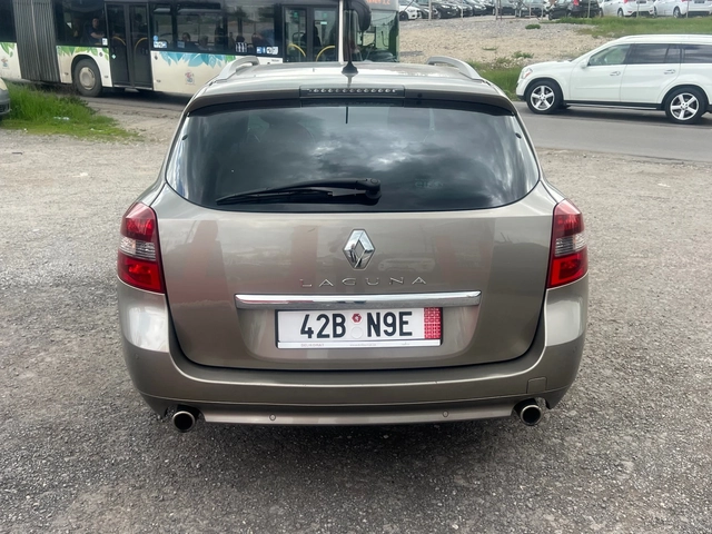 Renault Laguna - автомобили, коли, обяви за нови и употребявани 6