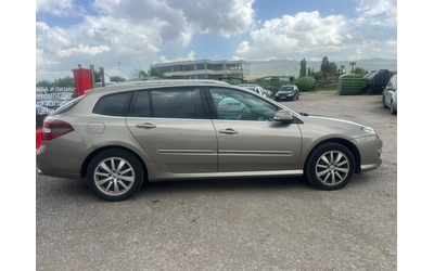 Renault Laguna - автомобили, коли, обяви за нови и употребявани 8