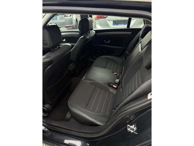 Renault Laguna 2.0dci - автомобили, коли, обяви за нови и употребявани 12