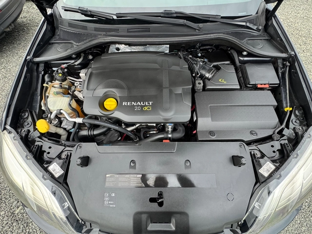 Renault Laguna 2.0dci - автомобили, коли, обяви за нови и употребявани 14