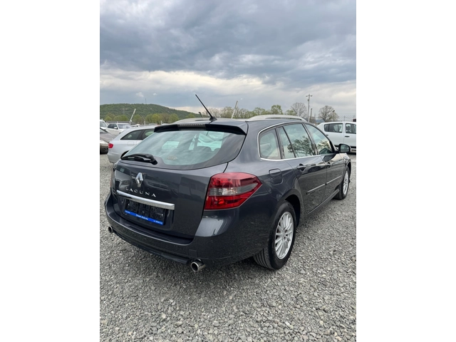 Renault Laguna 2.0dci - автомобили, коли, обяви за нови и употребявани 3