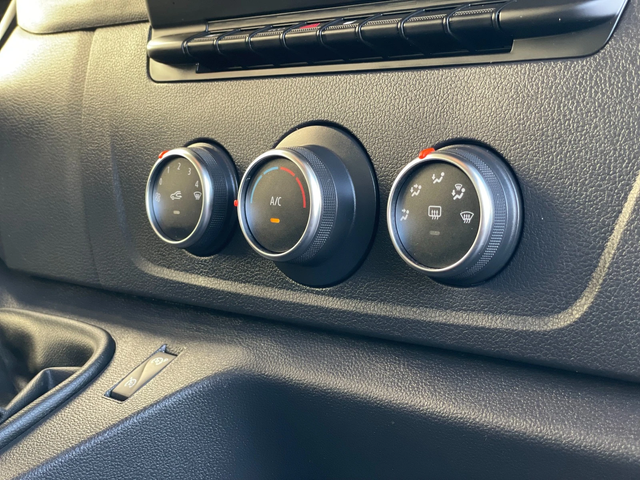 Renault Master Реален Пробег Euro6C - автомобили, коли, обяви за нови и употребявани 11