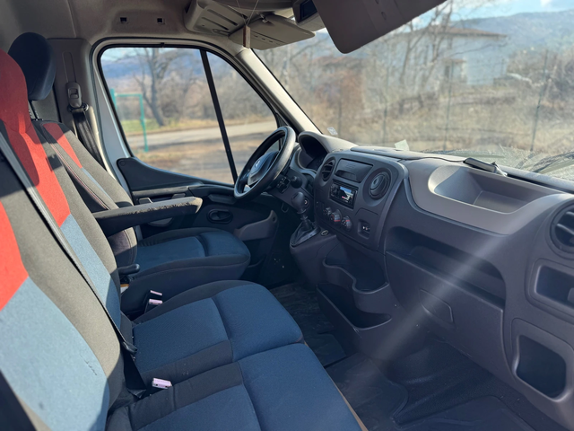 Renault Master 2.3dCI-10палета-камера - автомобили, коли, обяви за нови и употребявани 10