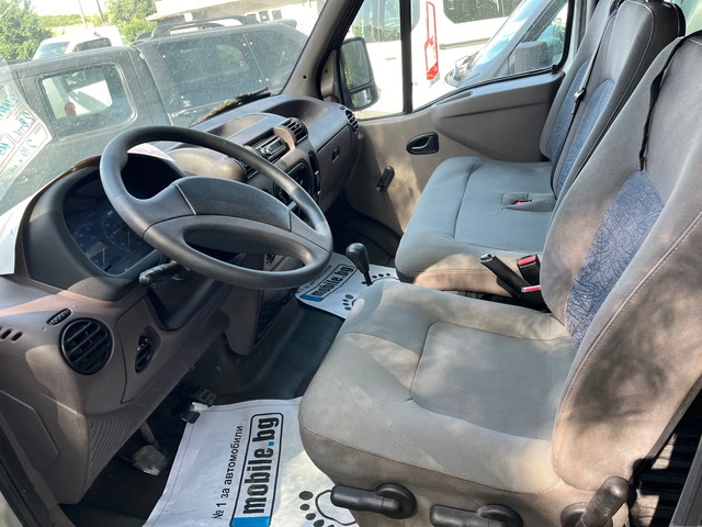 Renault Master 2.8TDI - автомобили, коли, обяви за нови и употребявани 11