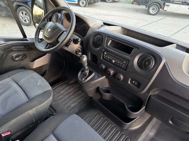 Renault Master 2.3dCI Клима Euro 5A - автомобили, коли, обяви за нови и употребявани 8