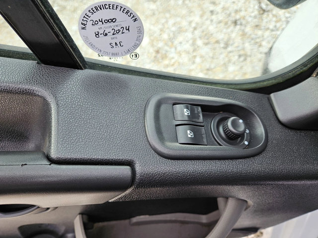 Renault Master До 3.5 тона - автомобили, коли, обяви за нови и употребявани 11