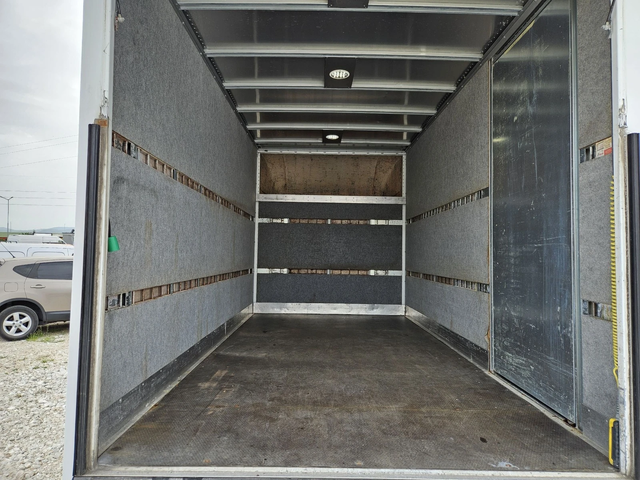 Renault Master П.Борд - автомобили, коли, обяви за нови и употребявани 13