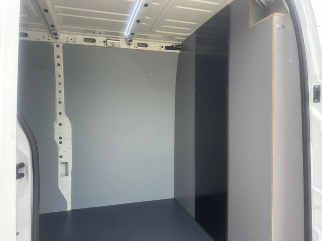 Renault Master - автомобили, коли, обяви за нови и употребявани 11