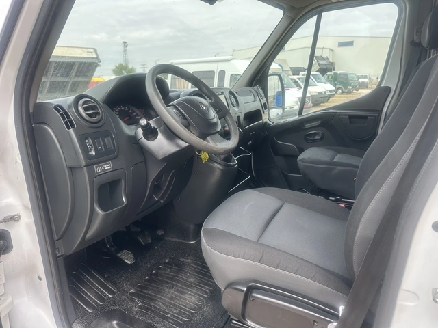 Renault Master - автомобили, коли, обяви за нови и употребявани 12