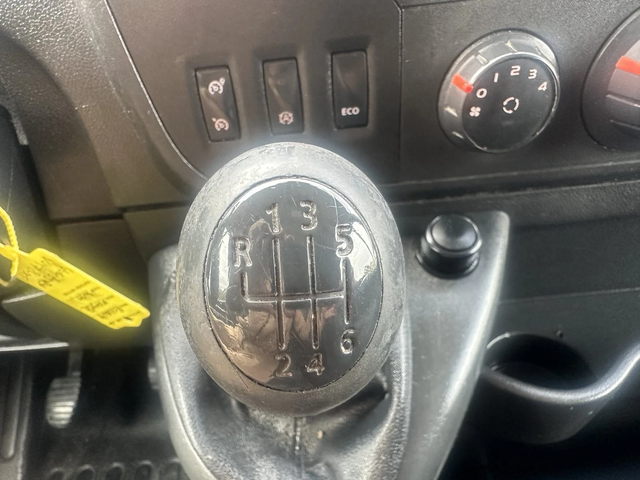 Renault Master - автомобили, коли, обяви за нови и употребявани 14