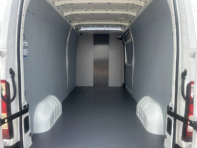 Renault Master - автомобили, коли, обяви за нови и употребявани 8